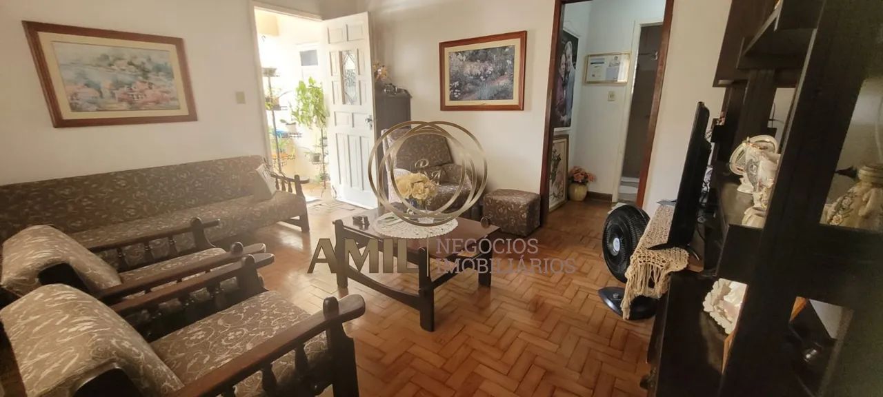 Casa com Ponto comercial na Avenida Brasil - Foto 5