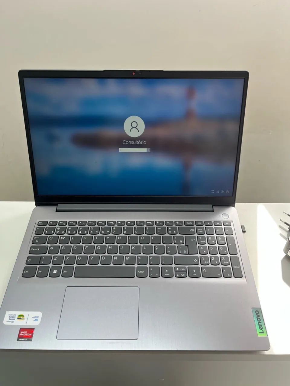 notebook lenovo ideapad 3 r7 5700u 12RAM 