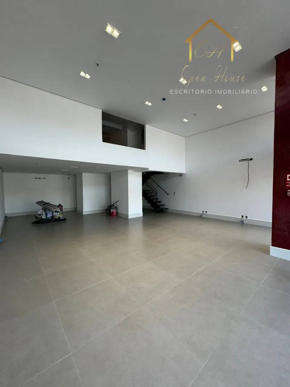 Alugo Sala Comercial Térrea no Edifico Helbor Dual Business