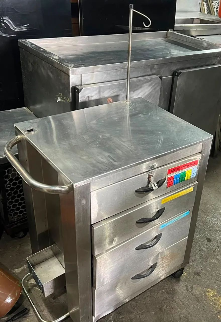 Carrinho inox auxiliar para clinicas - Foto 4