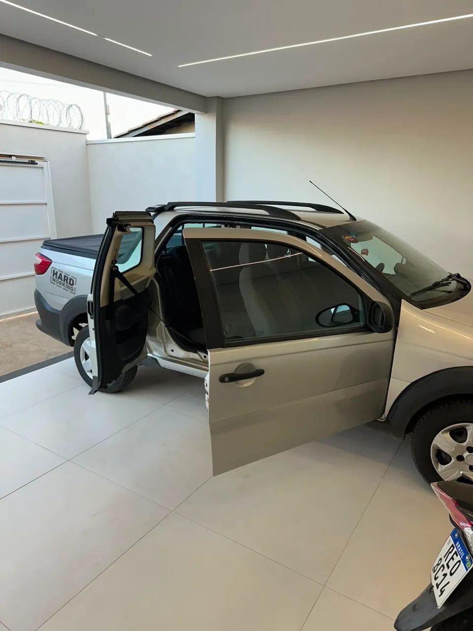Fiat Strada Working 1.4 MPI Fire Flex 8V CD 2015 - Foto 2