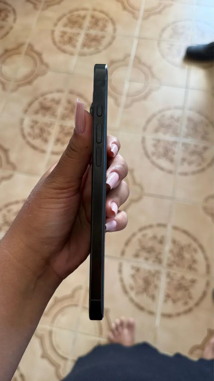 Iphone 16 Pro Max  - Foto 2