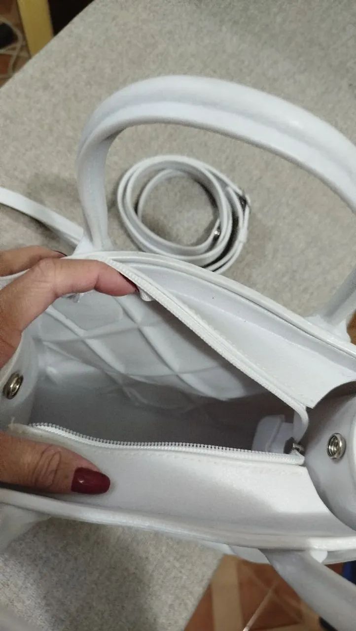 Bolsa branca virace nova com alça removível e ajustável  - Foto 4