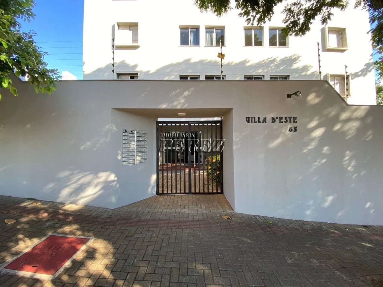 Apartamento à venda no Edifício Villa D´Este na região oeste de Londrina