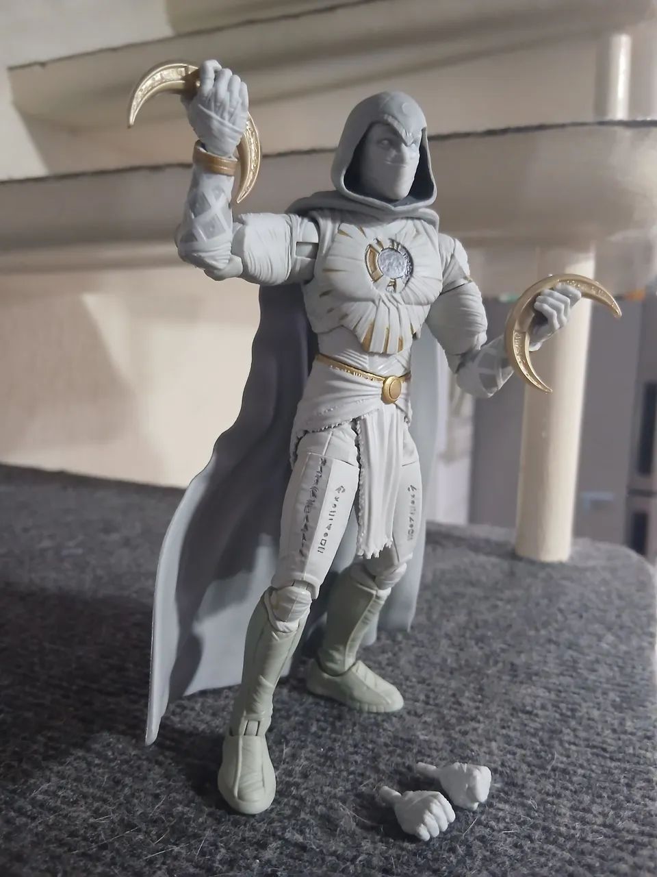 Cavaleiro Da Lua serie Disney Marvel Legends  - Foto 3
