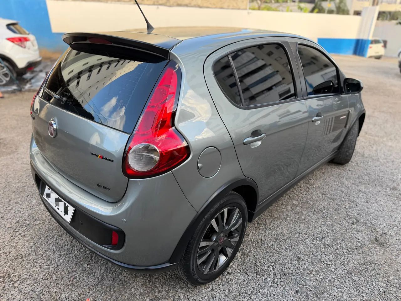 Fiat Palio Sporting 1.6 Flex 16V 5P 2015