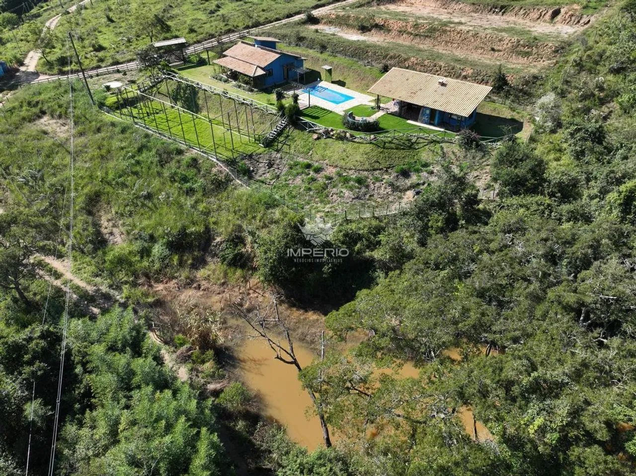 SÍTIO À VENDA EM ITATIAIUÇU 5000 M²