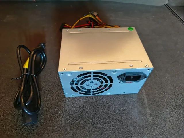 Fonte de computador 