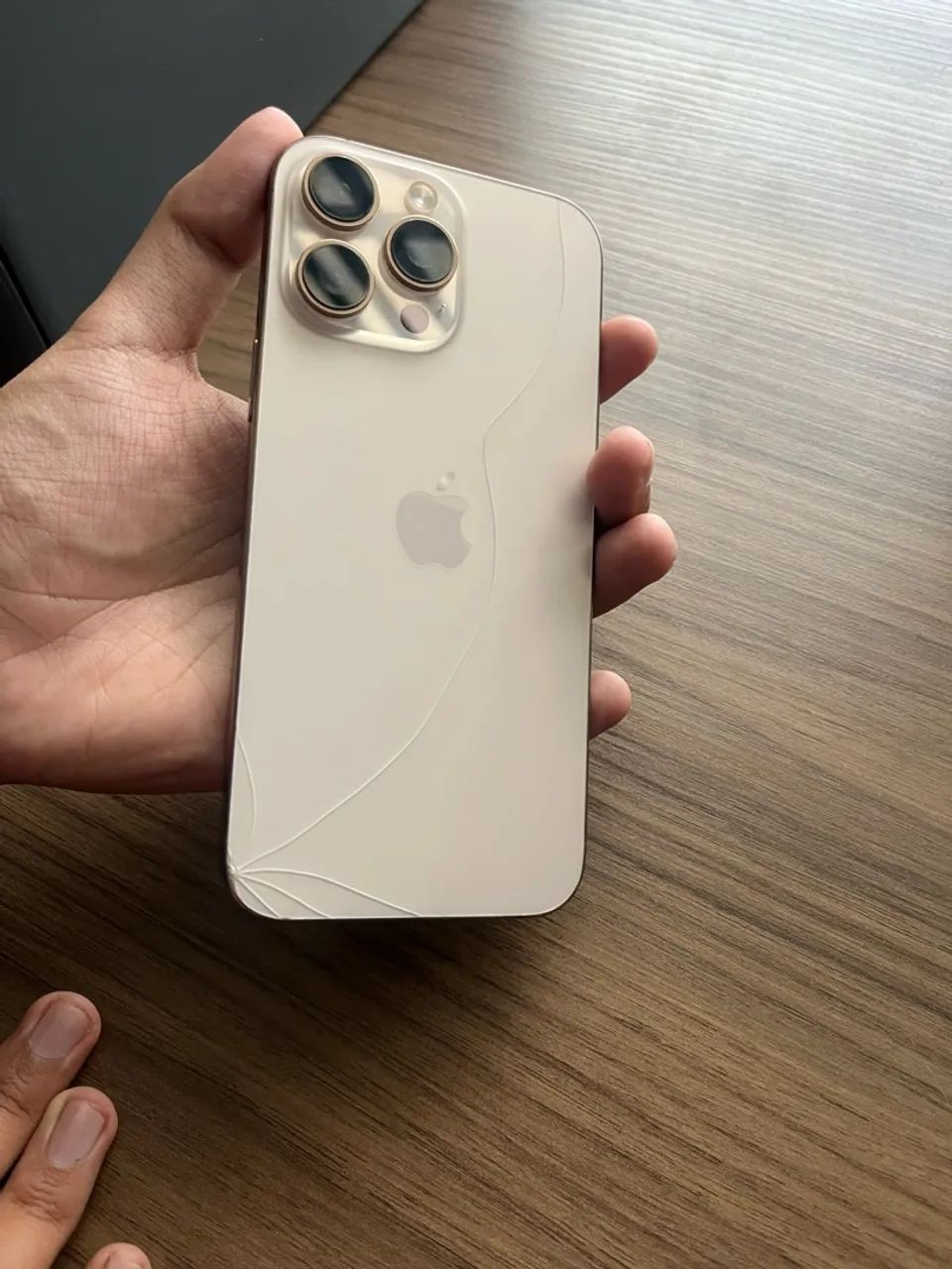IPHONE 16 PRO MAX - 256GB