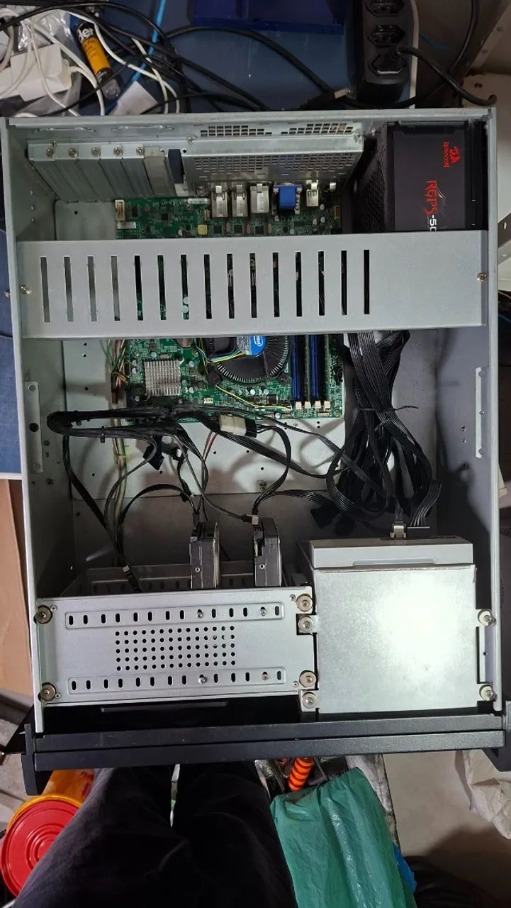 Servidor em Gabinete Rack - Foto 2