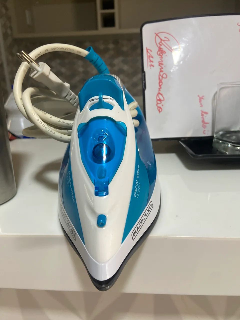 Ferro de passar Black Decker fx2100 110v - Foto 2