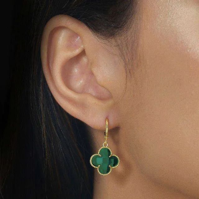 Brinco Trevo da Sorte Verde Banhado Ouro 24K - Foto 2