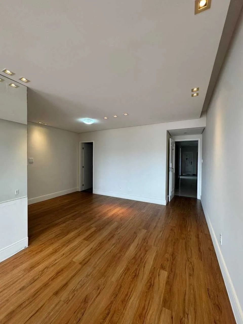 Edifício Vancouver | Grageru [16135] - Foto 2