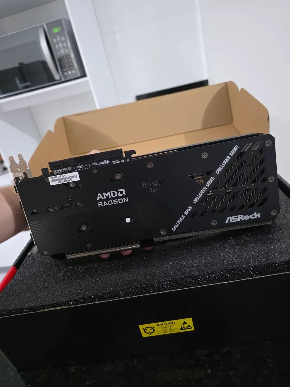 RX 7600 ASROCK TRIPLE FAN com garantia - Foto 3