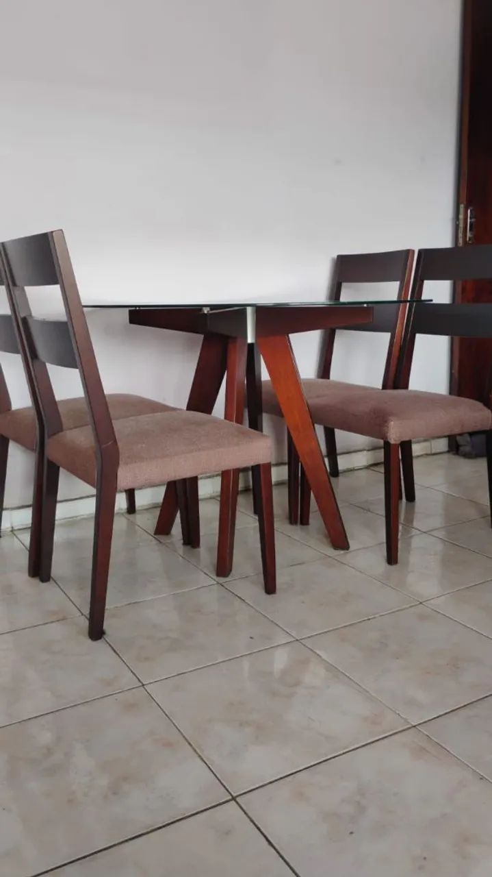 Mesa de madeira maciça  - Foto 2
