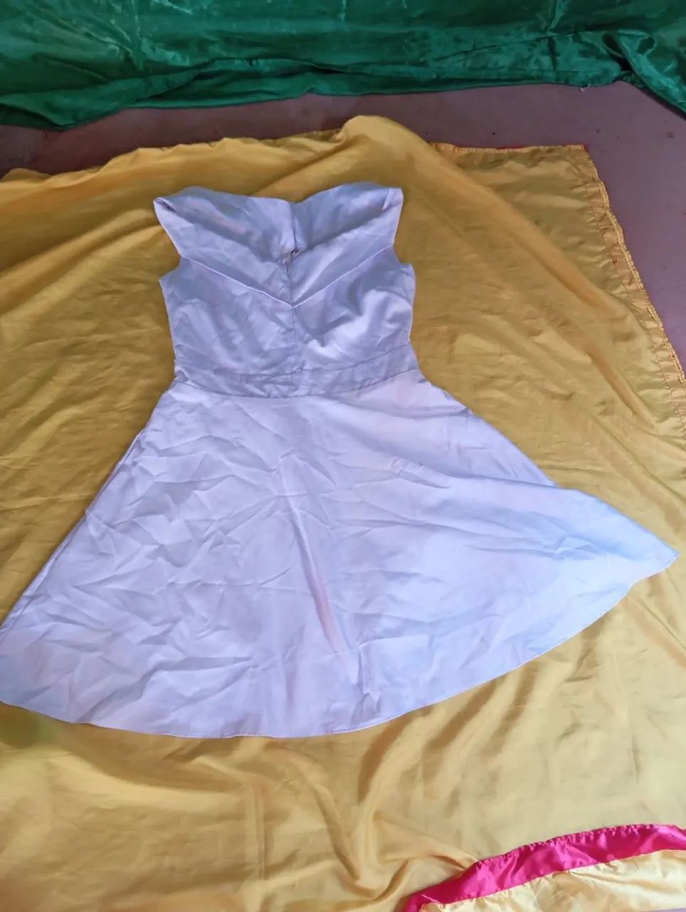 Vendo vestido d noiva usado bom - Foto 3