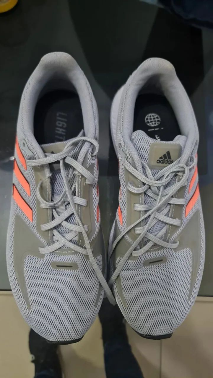 Tenis adidas N39 