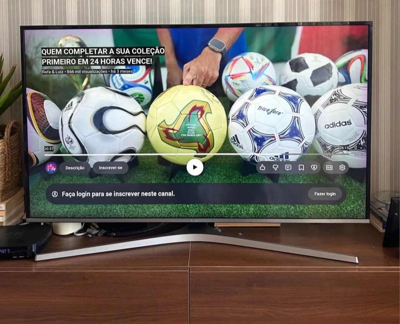 Smart Tv 4k UHD 50 Polegadas Samsung comando de voz - Foto 2