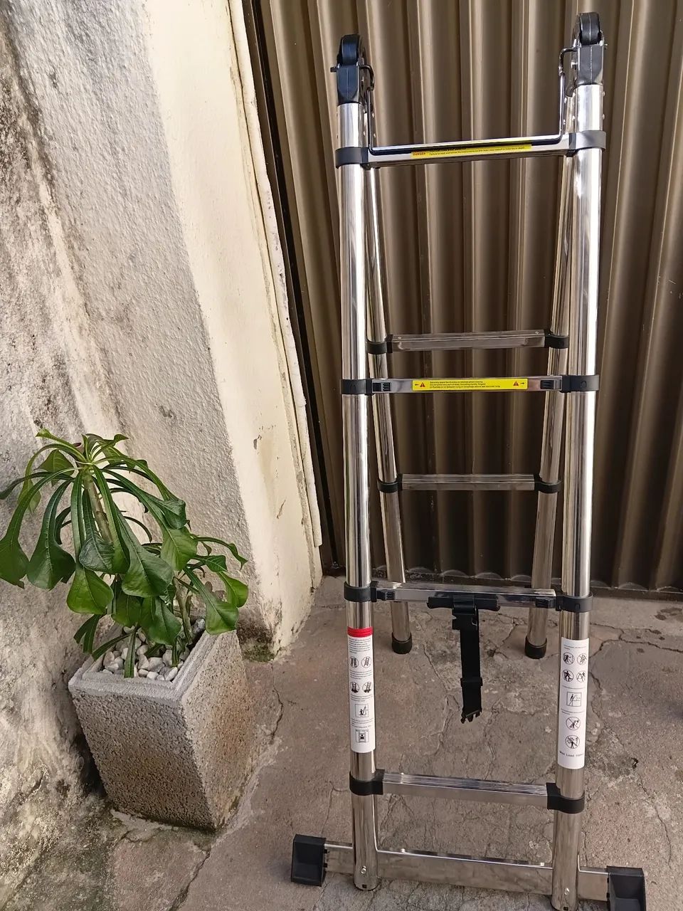 Escada telescópica  - Foto 4
