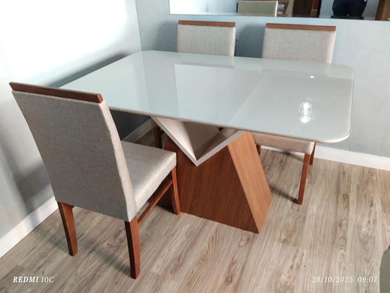 Mesa de madeira 