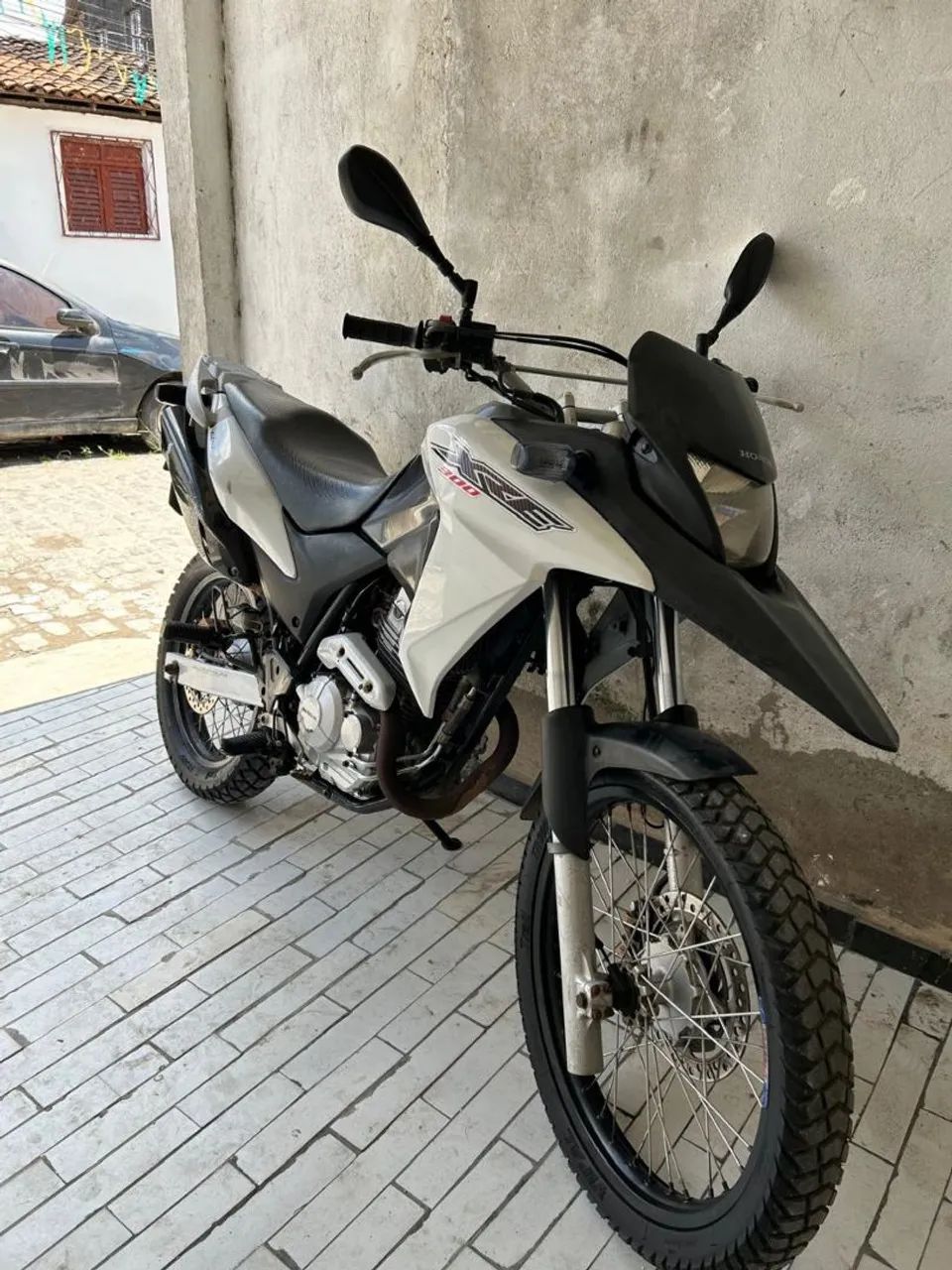 Xre 300 zera