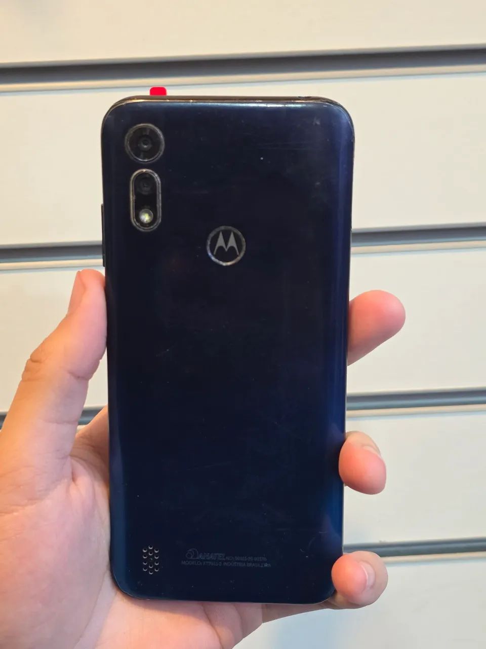 Moto E6s 64GB bem conservado 