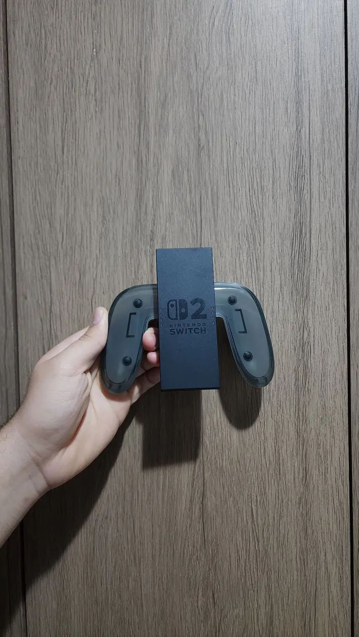 Grip com carregamento para Joycons - Switch 2