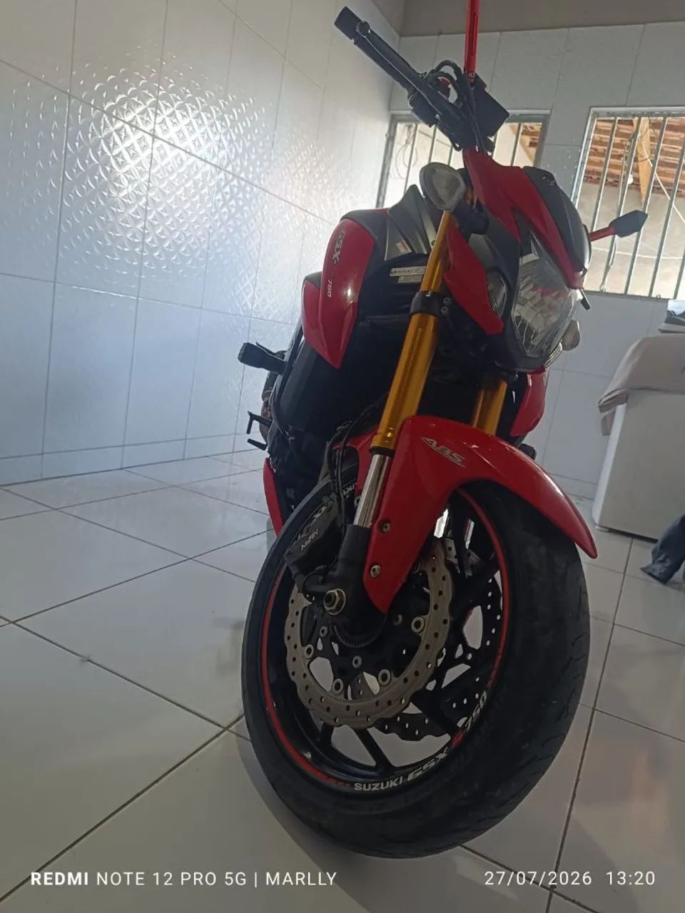Suzuki GSX S750 - Foto 2