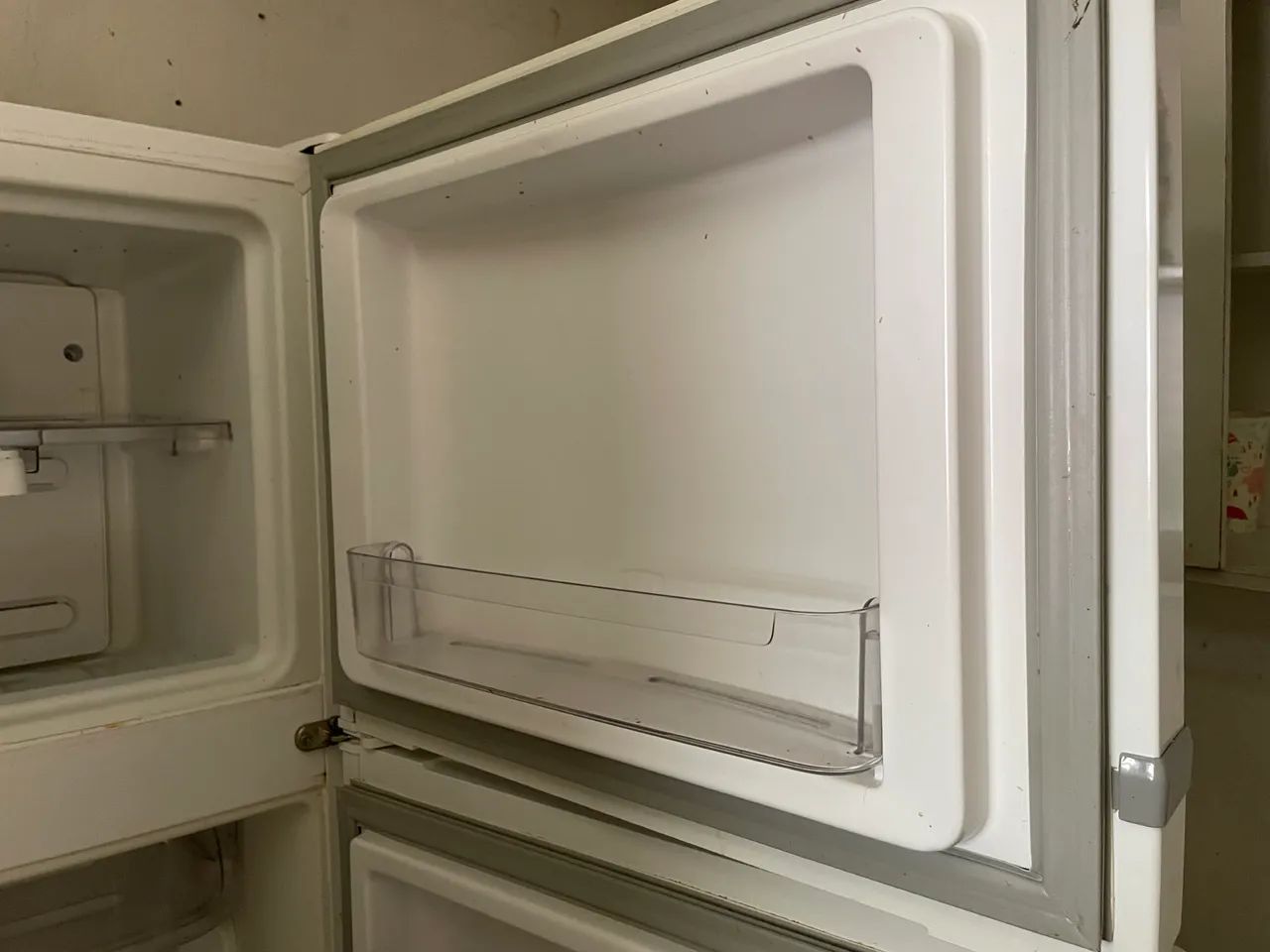 Geladeira cônsul 