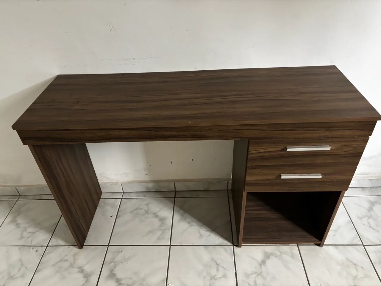 Vendo escrivaninha 