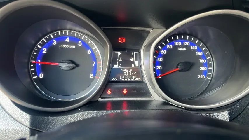 Hyundai HB20 Comf./c.plus/c.style 1.0 Flex 12V 2017 - Foto 5