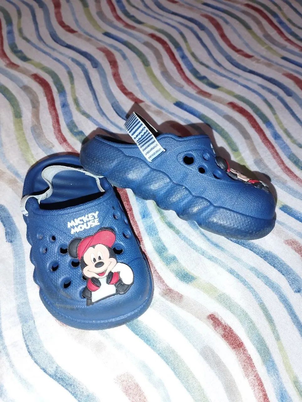 Crocs infantil do Mickey  - Foto 3