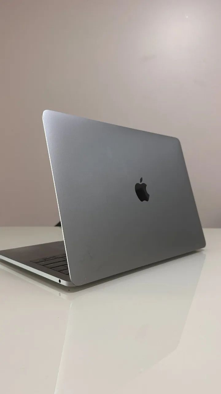 MacBook Pro 2019 13