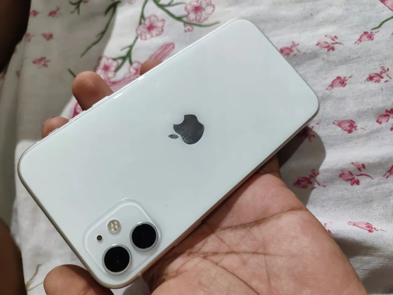 Vendo iPhone 11 64gb - Celulares e Smartphones - Serra Dourada I