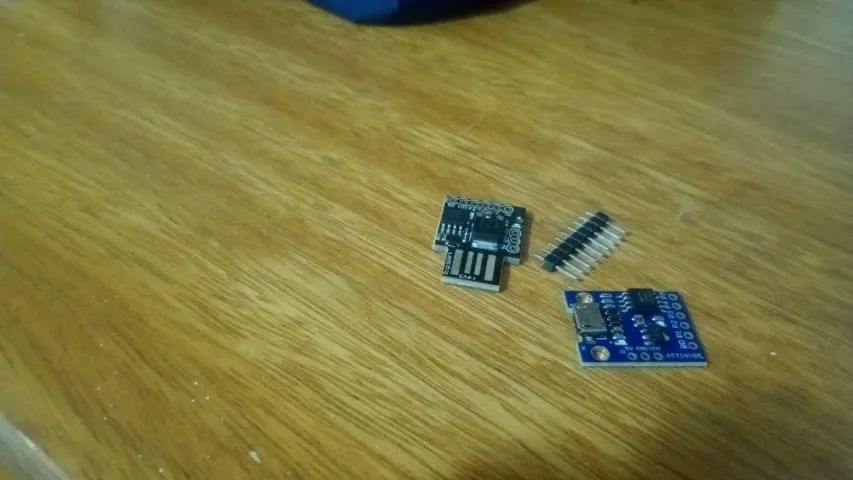 Módulo USB para I2C baseado no CP2112 e Placa Arduino Digispark I2c Spi Pwm Adc Attiny85 U