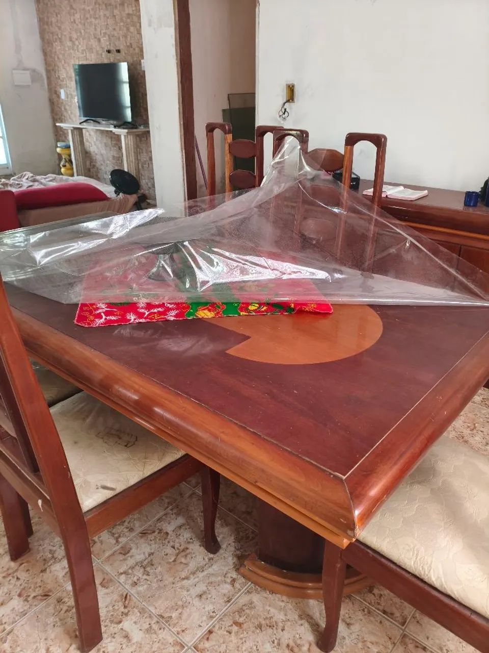 Conjunto de mesa 6 cadeiras com buffet  - Foto 5