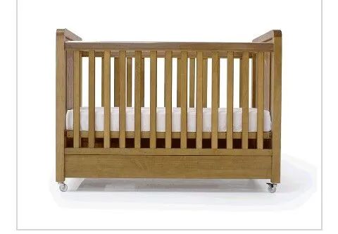 Berço semi novo excelente preço 