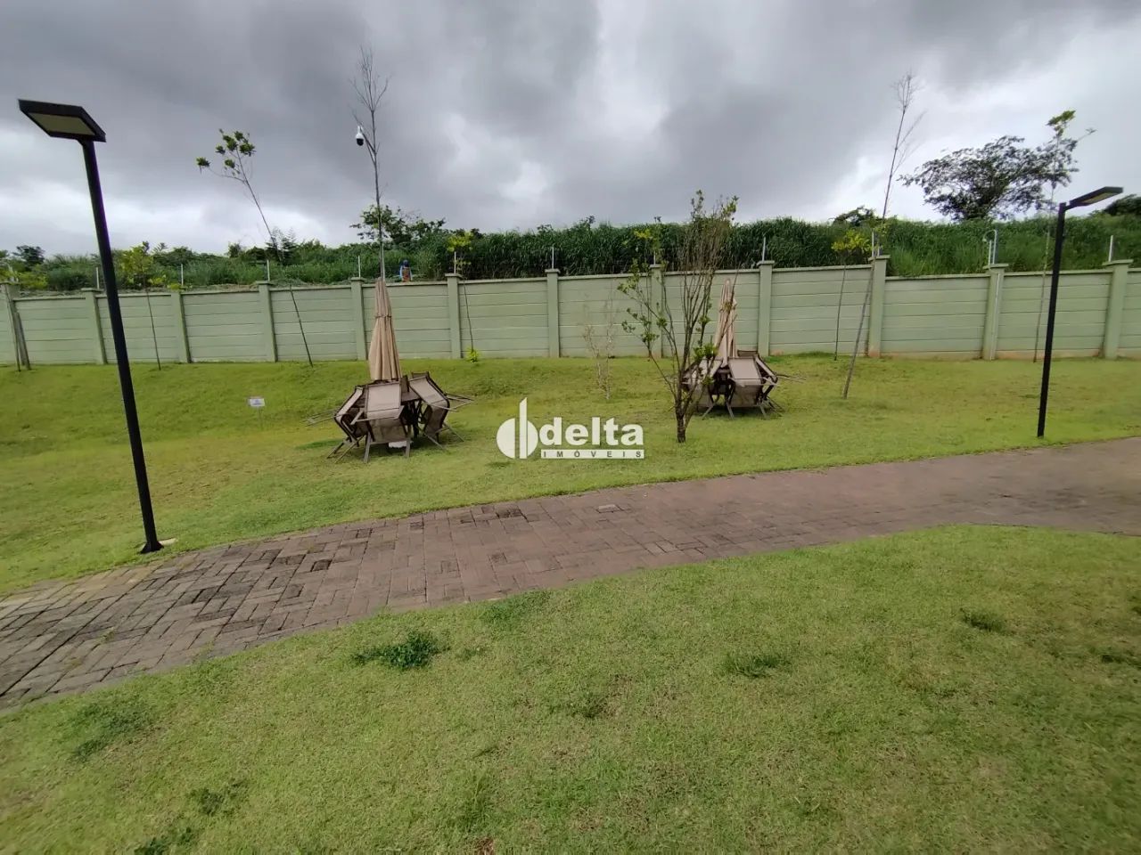 Terreno em Condomínio disponível para venda no bairro Granja Marileusa em Uberlândia-MG - Foto 10