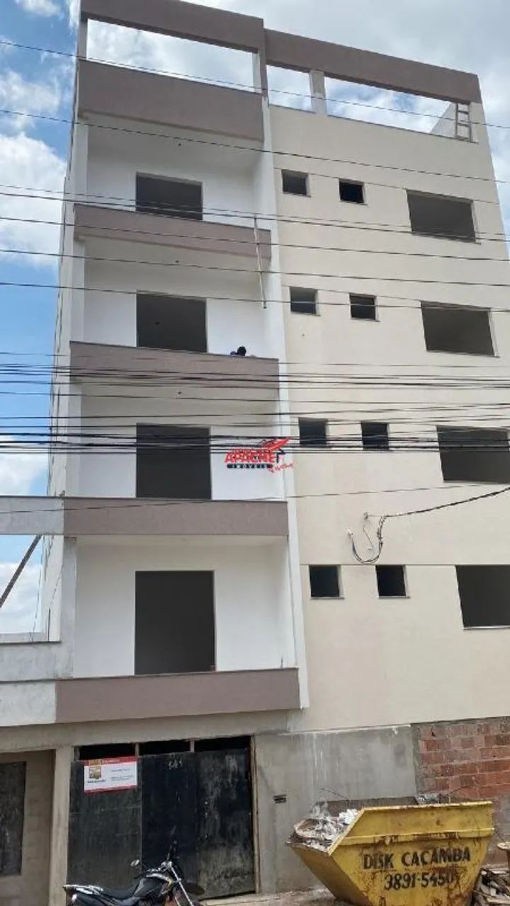 Apartamento com área externa 3 Quartos, Viçosa-MG.