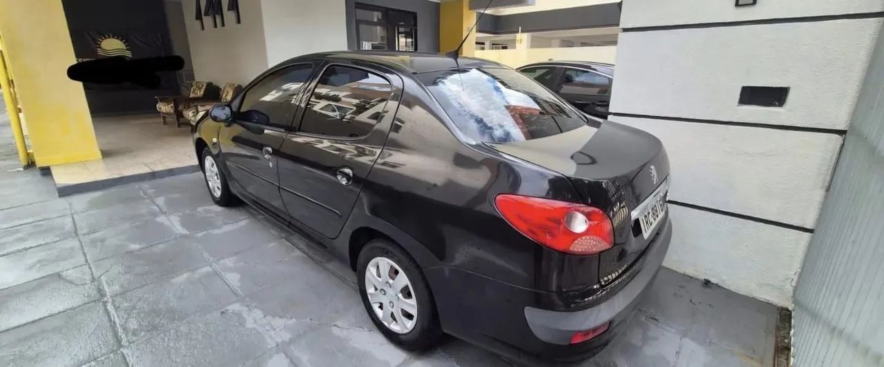 Peugeot 207 SEDAN PASSION XR 1.4 FLEX 8V 4P 2011