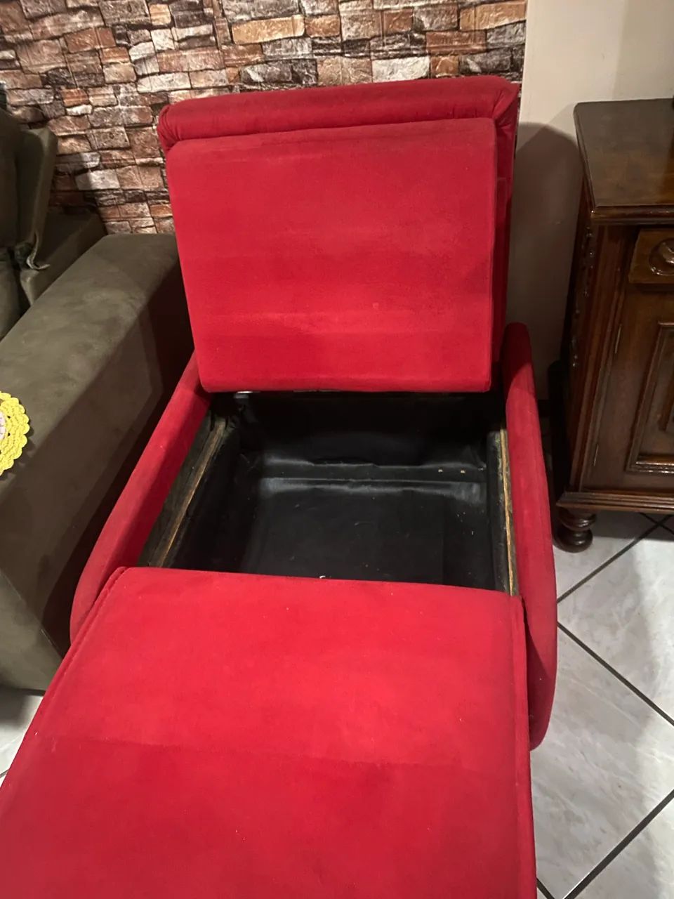 Vendo sofá cama de solteiro baú  - Foto 3