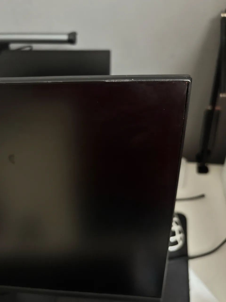 Monitor AOC 23,8 100hz 1ms - Foto 4