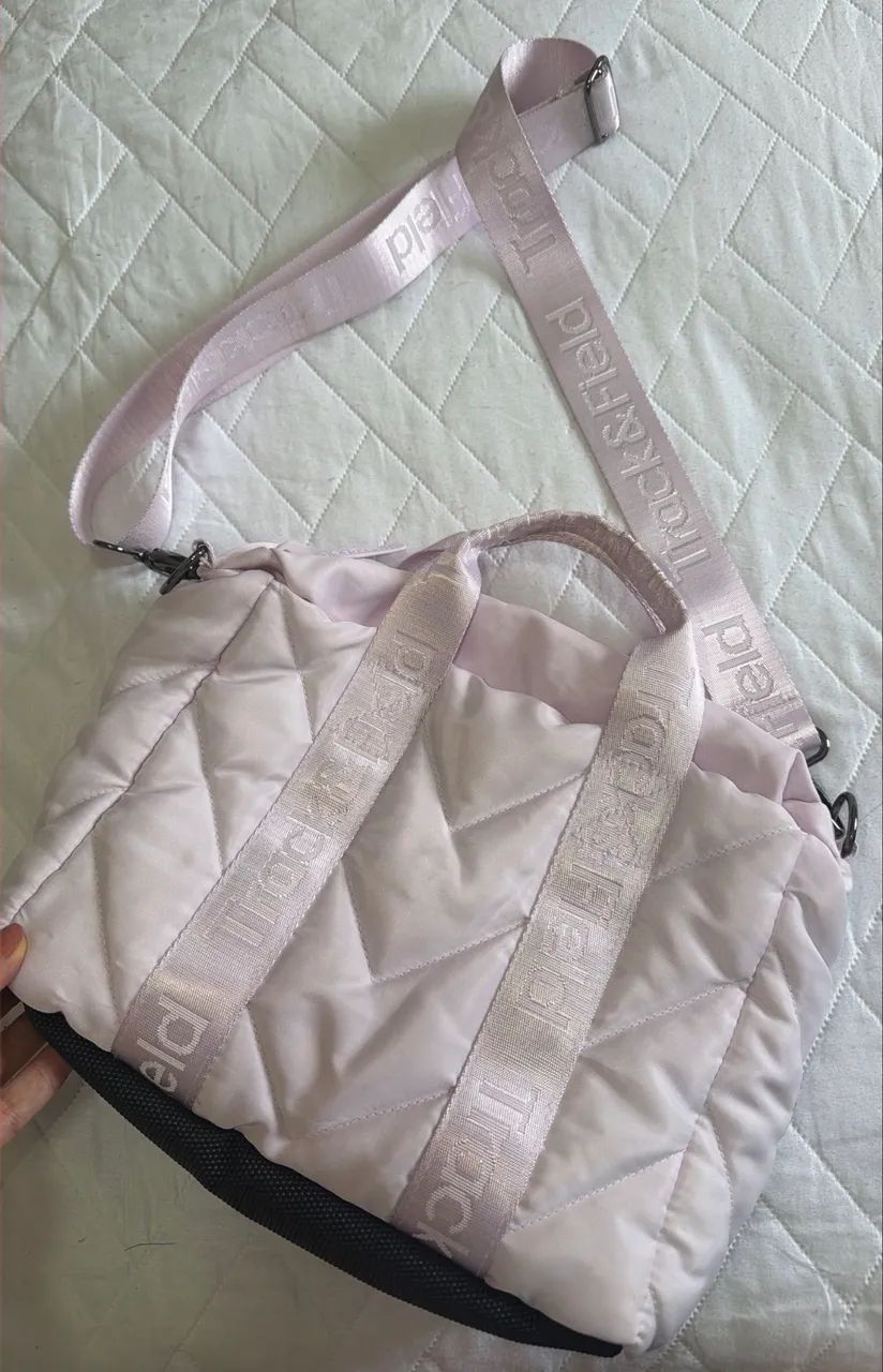 Bolsa média track e field 