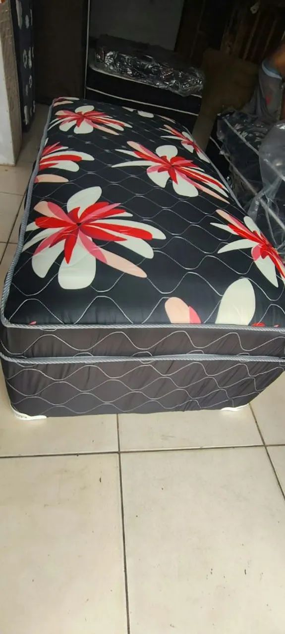 Cama box de solteiro espuma alta macia R$360- Entrego  - Foto 3