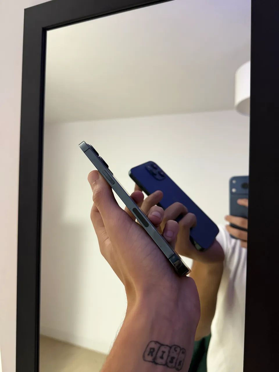 iPhone 12 Pro Max - Impecável  - Foto 2
