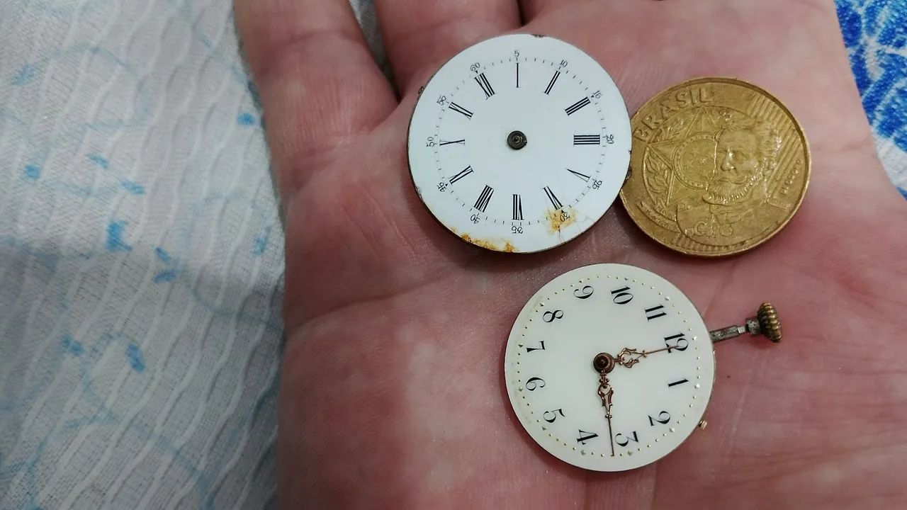 Duas máquinas de Relógio de bolso Antigas  - Foto 2