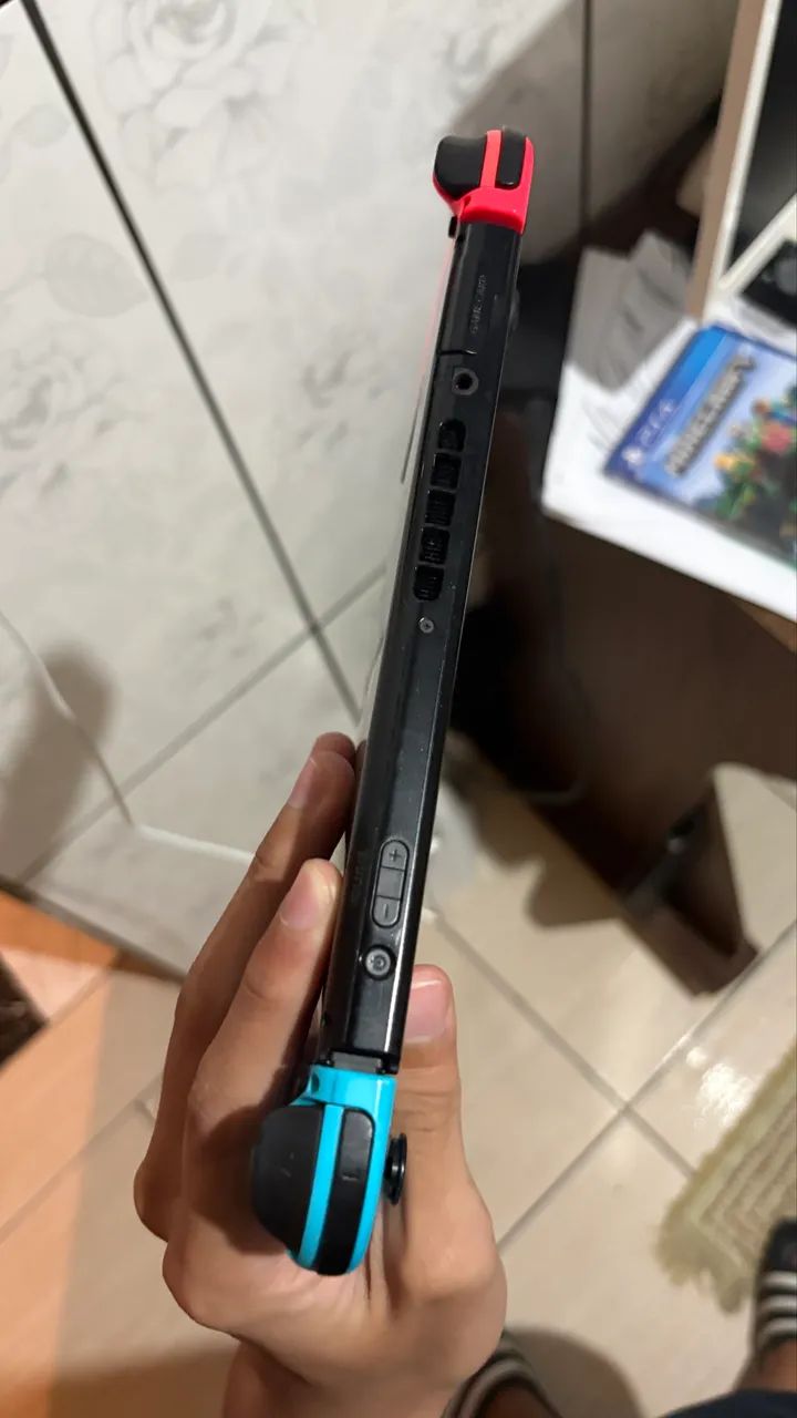 NINTENDO SWITCH, 32gb, acompanha um jogo - Foto 3