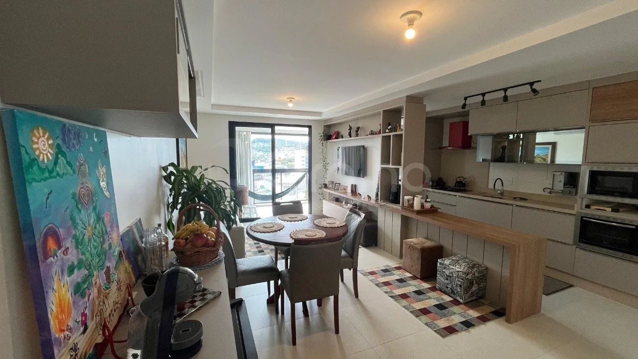 APARTAMENTO LOCALIZADO NO CENTRO DE SÃO JOSÉ, COM 126,11 m2