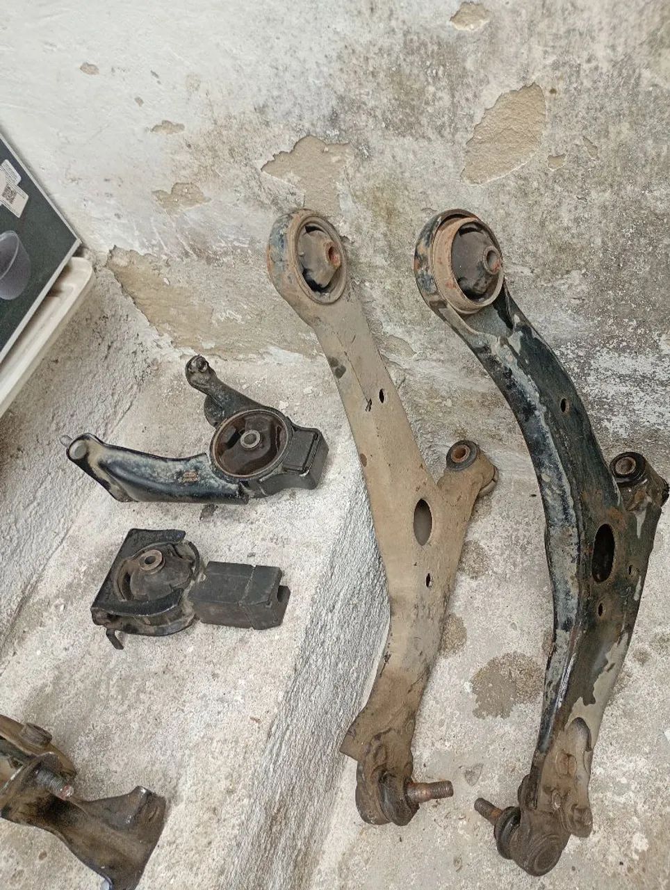 Coxim/base do motor Corolla 2003/2008 - Foto 4