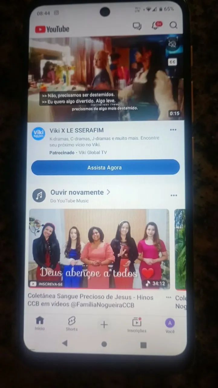 Vendo celular moto E 40 . Funcionando perfeitamente 64 giga 